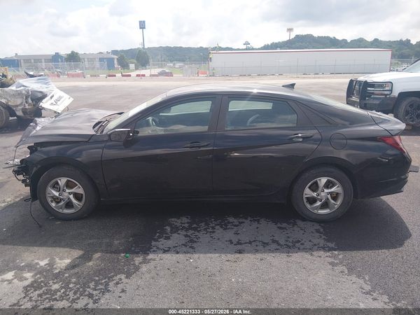 2023 HYUNDAI ELANTRA SE