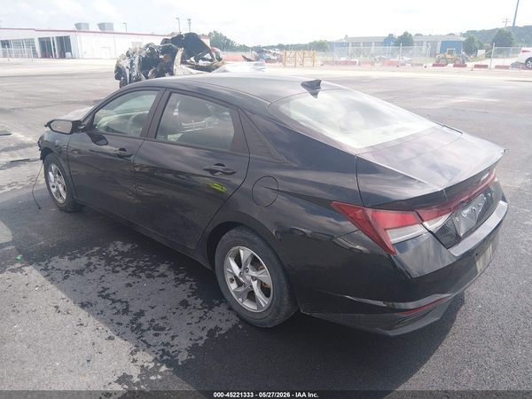 2023 HYUNDAI ELANTRA SE