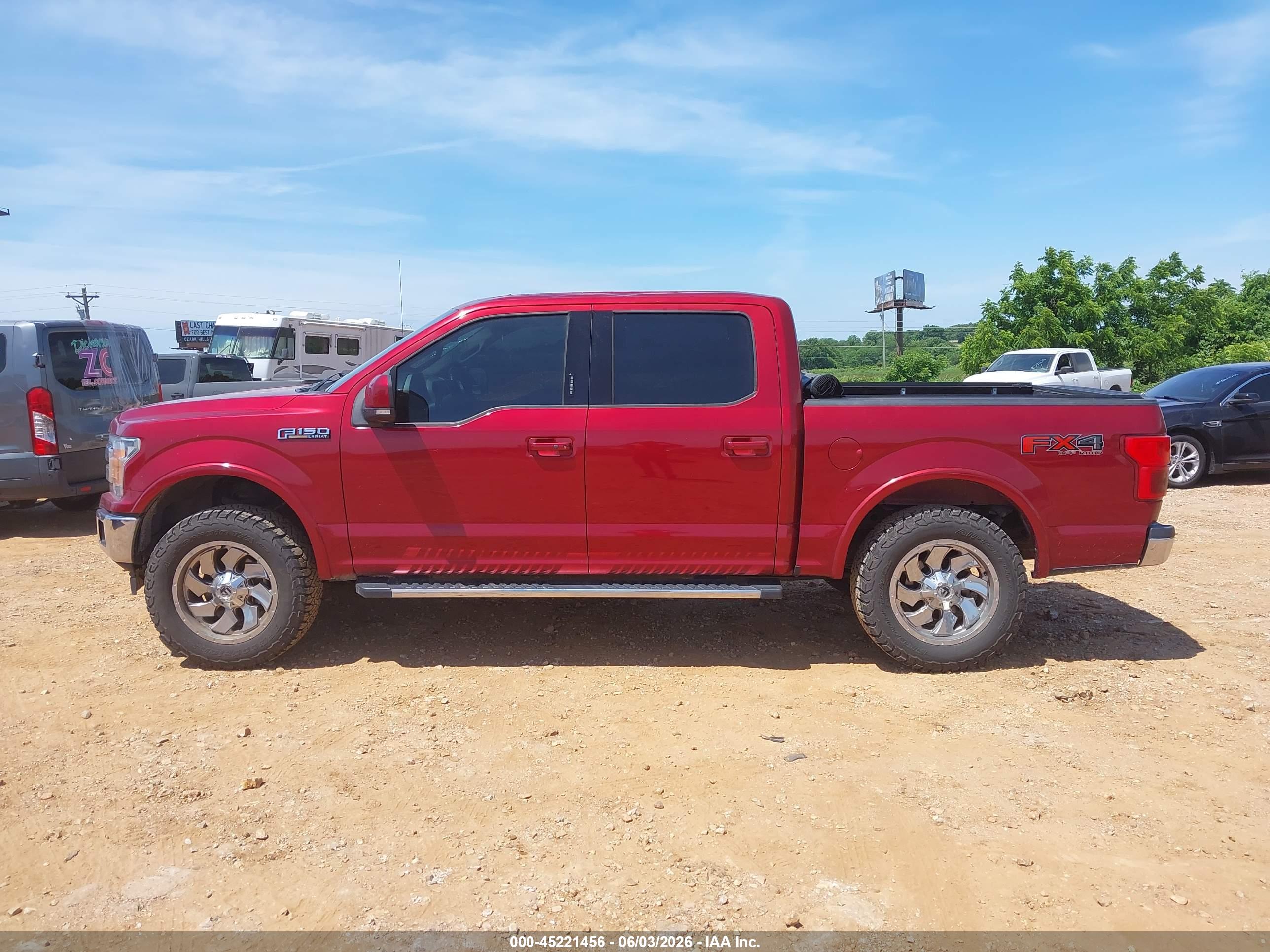 2019 FORD F-150 LARIAT