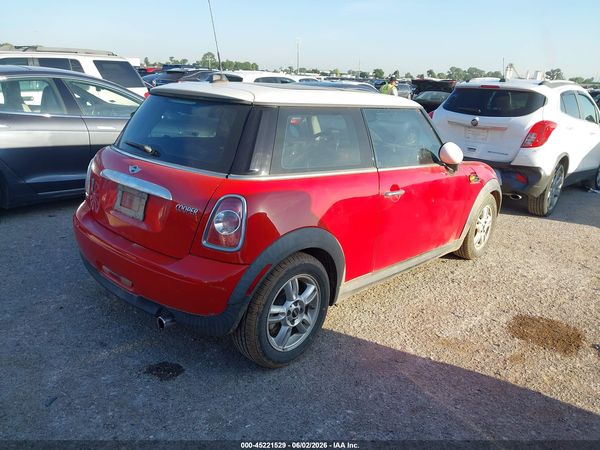 2013 MINI HARDTOP COOPER