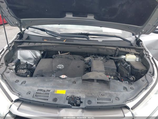 2018 TOYOTA HIGHLANDER XLE