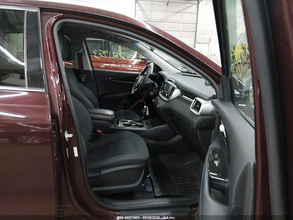 2016 KIA SORENTO 2.4L LX