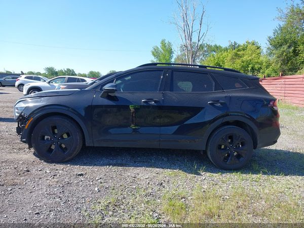 2025 KIA SPORTAGE X-LINE