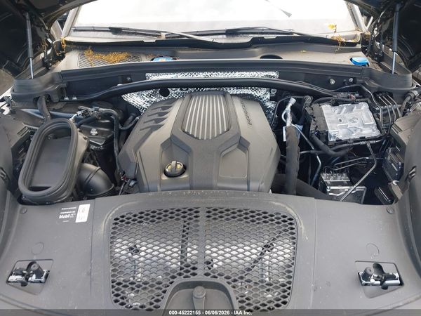 2026 PORSCHE MACAN T