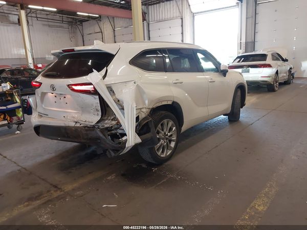 2021 TOYOTA HIGHLANDER LIMITED