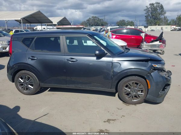 2021 KIA SOUL S