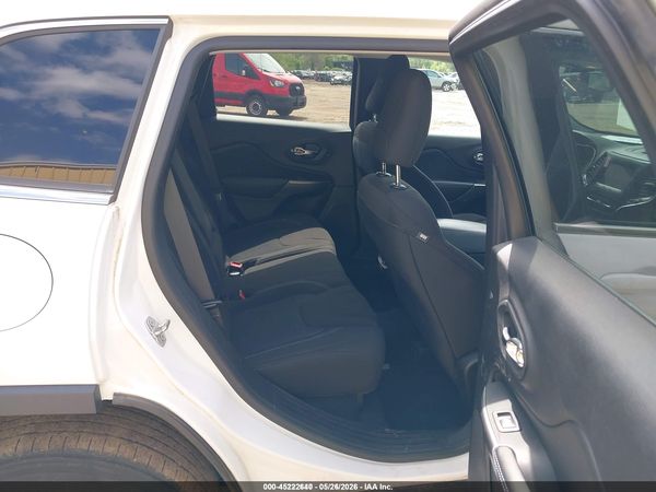 2019 JEEP CHEROKEE LATITUDE 4X4
