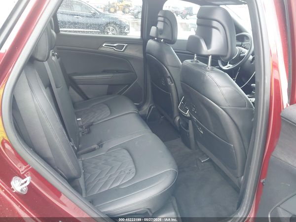 2023 KIA SPORTAGE X-LINE