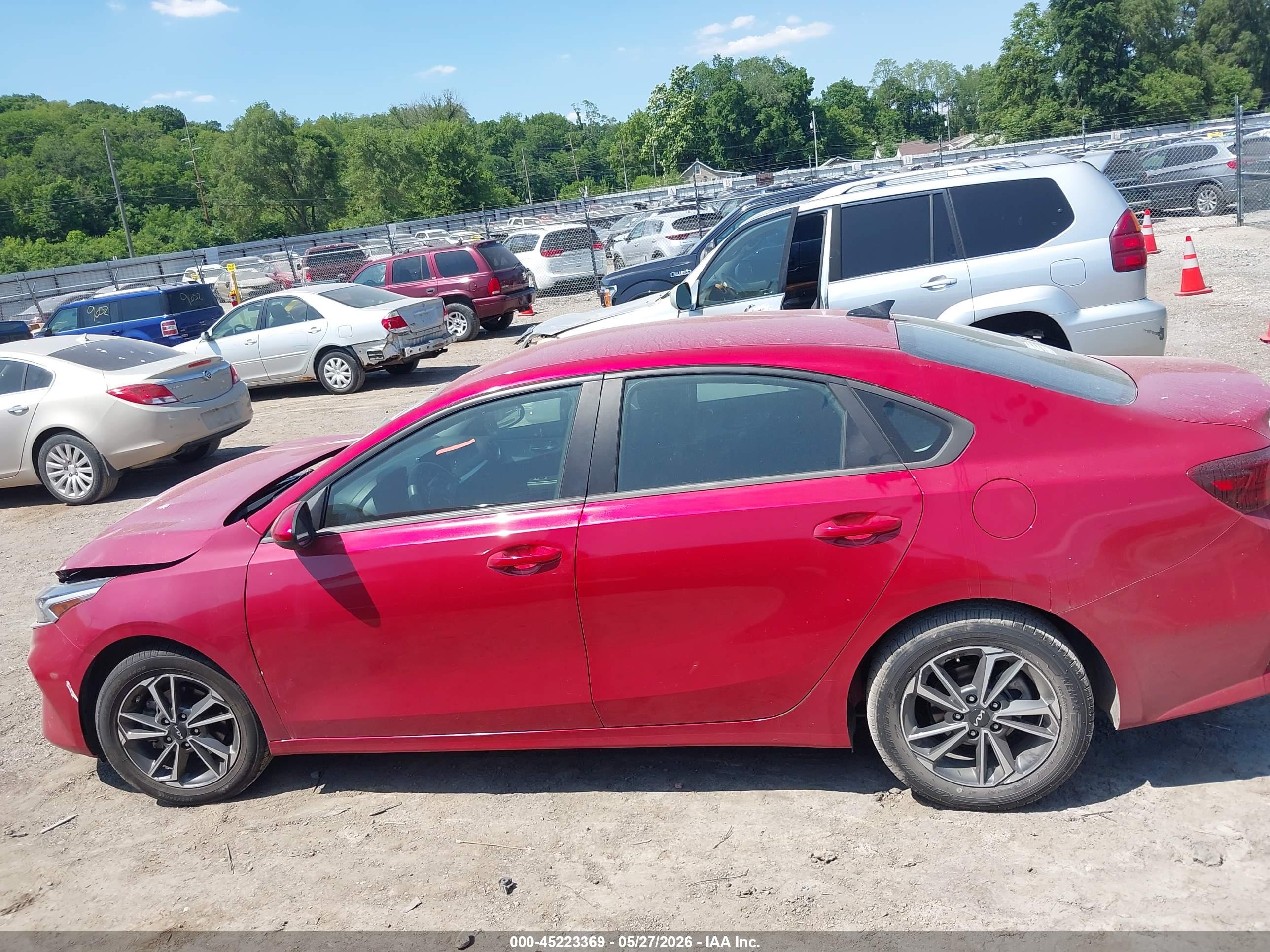 2022 KIA FORTE LXS