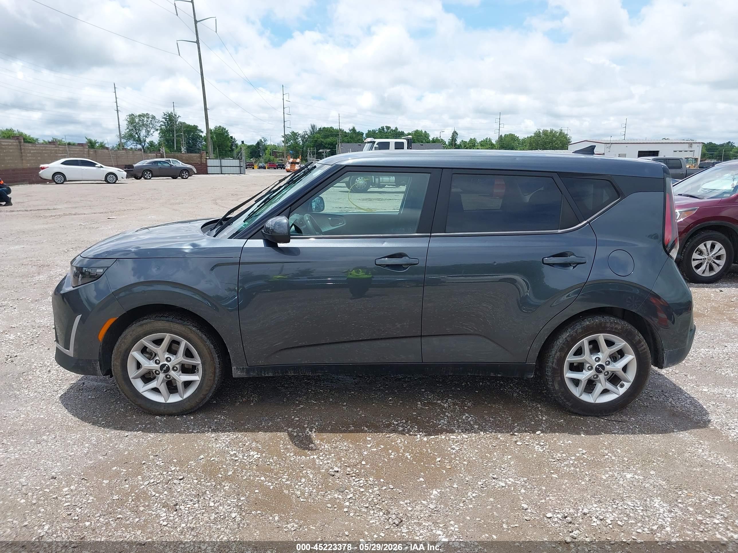 2024 KIA SOUL LX