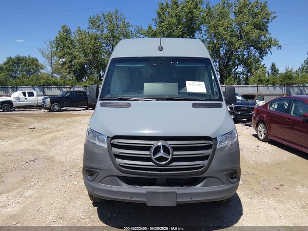 2023 MERCEDES-BENZ SPRINTER 2500