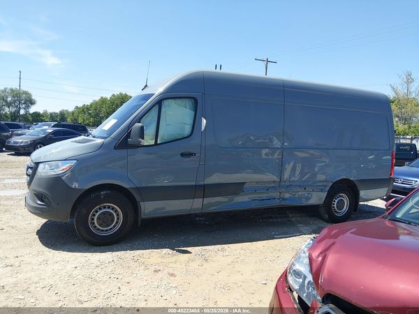 2023 MERCEDES-BENZ SPRINTER 2500