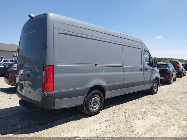 2023 MERCEDES-BENZ SPRINTER 2500