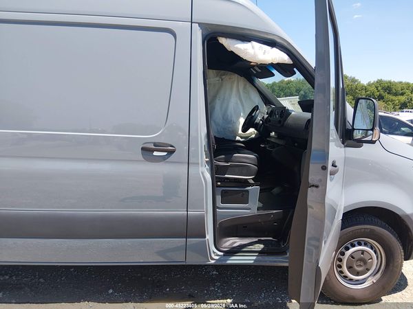 2023 MERCEDES-BENZ SPRINTER 2500