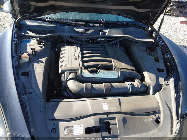 2012 PORSCHE CAYENNE