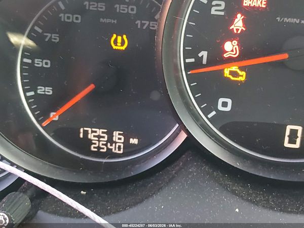 2012 PORSCHE CAYENNE
