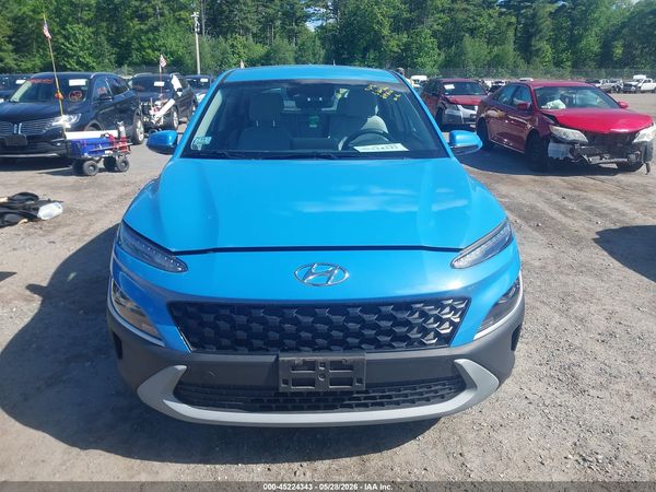 2023 HYUNDAI KONA SE