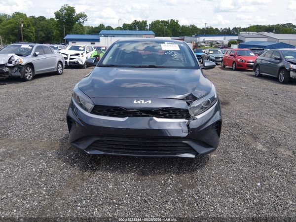 2022 KIA FORTE LXS