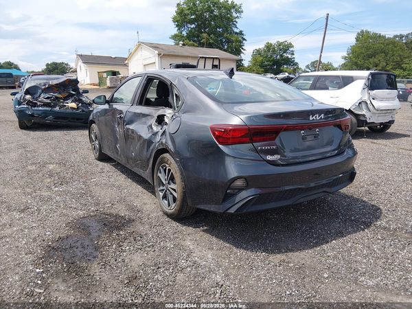 2022 KIA FORTE LXS