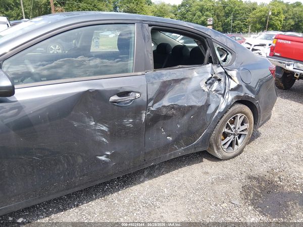 2022 KIA FORTE LXS