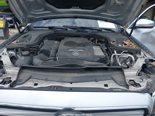 2017 MERCEDES-BENZ E 300 4MATIC