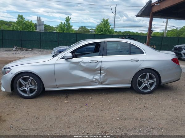 2017 MERCEDES-BENZ E 300 4MATIC