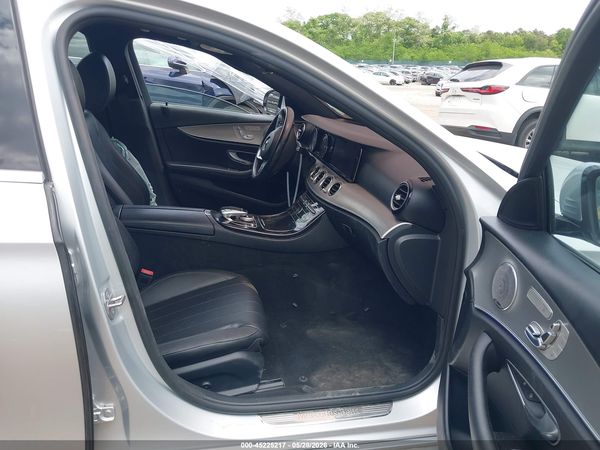 2017 MERCEDES-BENZ E 300 4MATIC