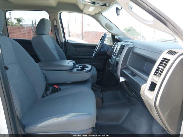 2020 RAM 1500 CLASSIC TRADESMAN  4X4 5'7 BOX