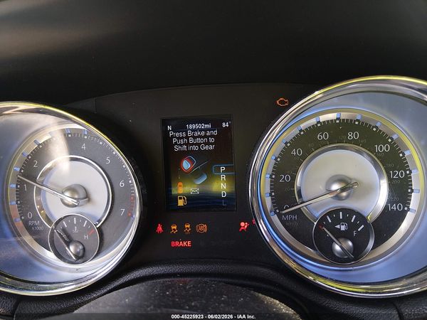 2013 CHRYSLER 300 MOTOWN — I7