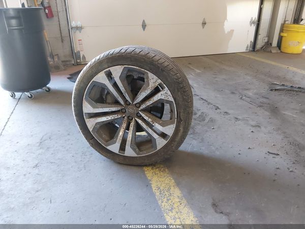 2019 AUDI Q8 55 PREMIUM