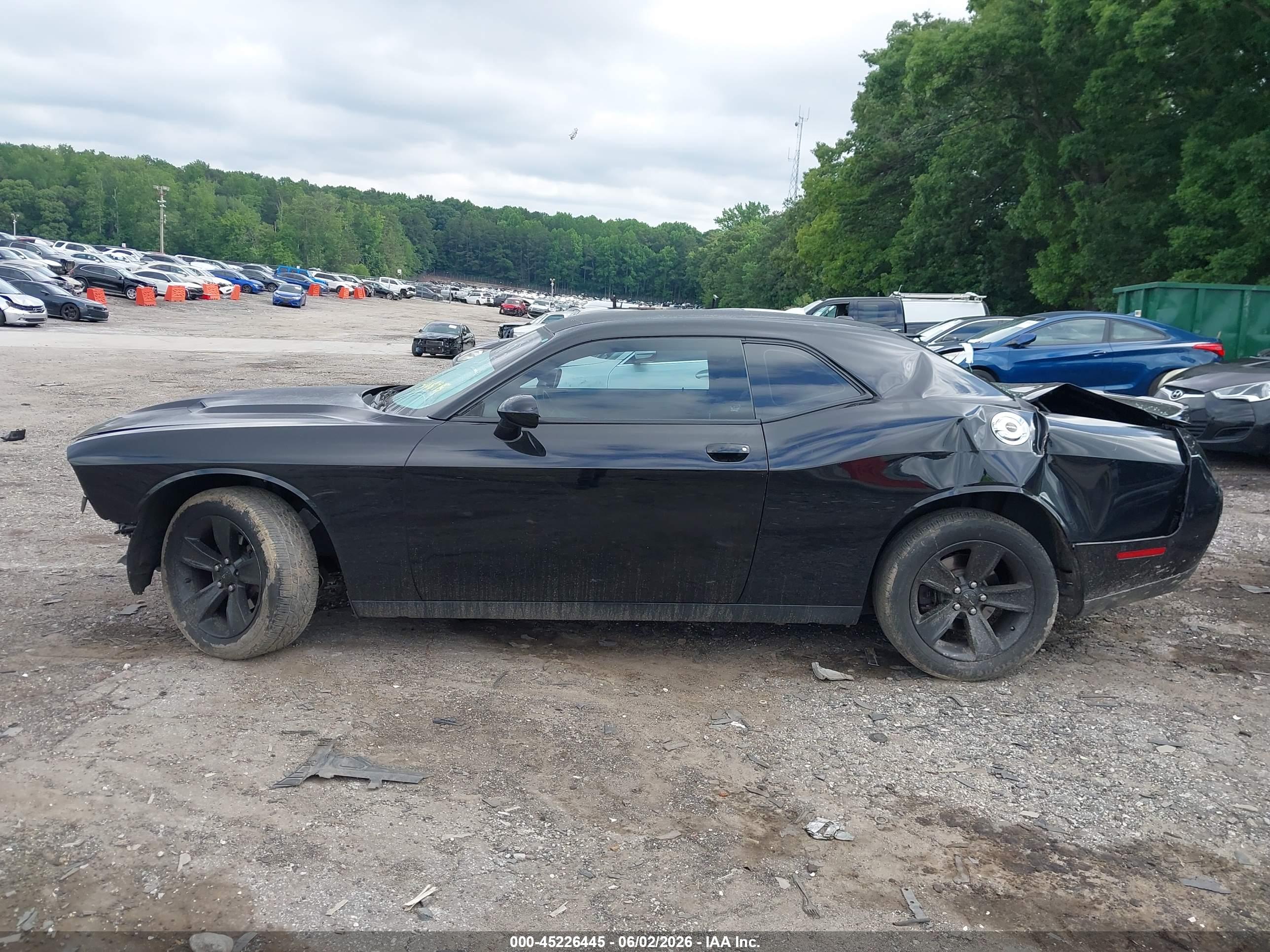 2021 DODGE CHALLENGER SXT