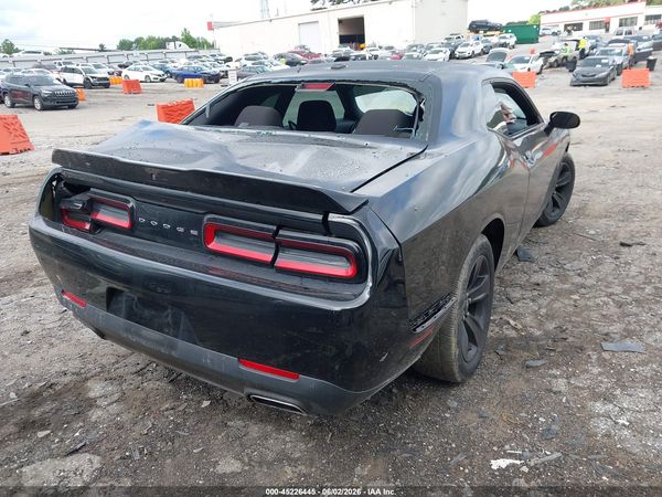 2021 DODGE CHALLENGER SXT