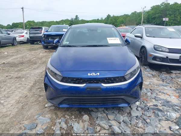 2022 KIA FORTE LXS