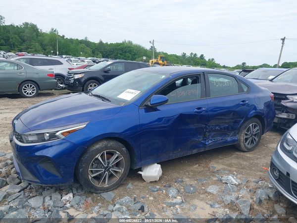 2022 KIA FORTE LXS