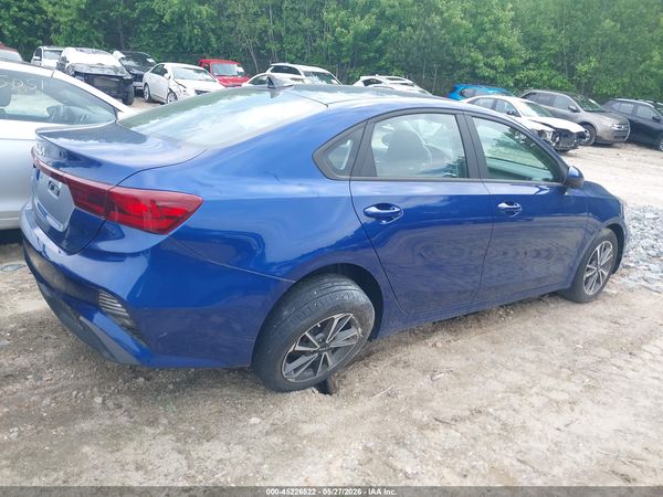 2022 KIA FORTE LXS