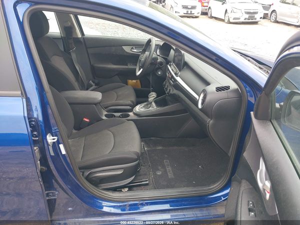 2022 KIA FORTE LXS