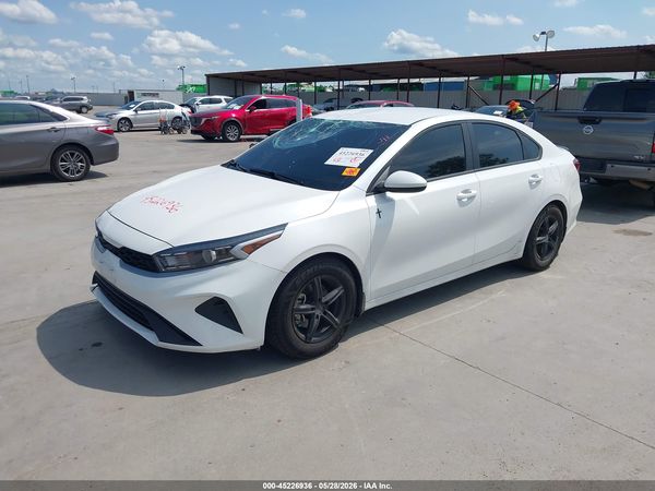 2023 KIA FORTE LXS
