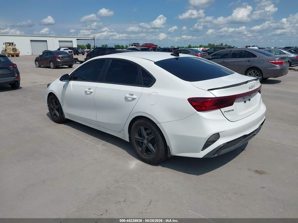 2023 KIA FORTE LXS