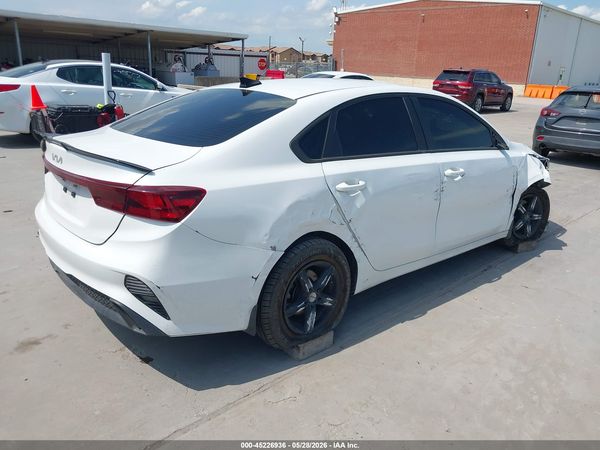 2023 KIA FORTE LXS
