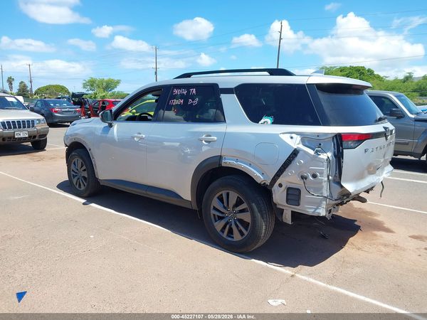 2022 NISSAN PATHFINDER SV 2WD — I3