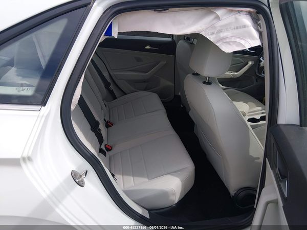 2024 VOLKSWAGEN JETTA 1.5T SE — I8