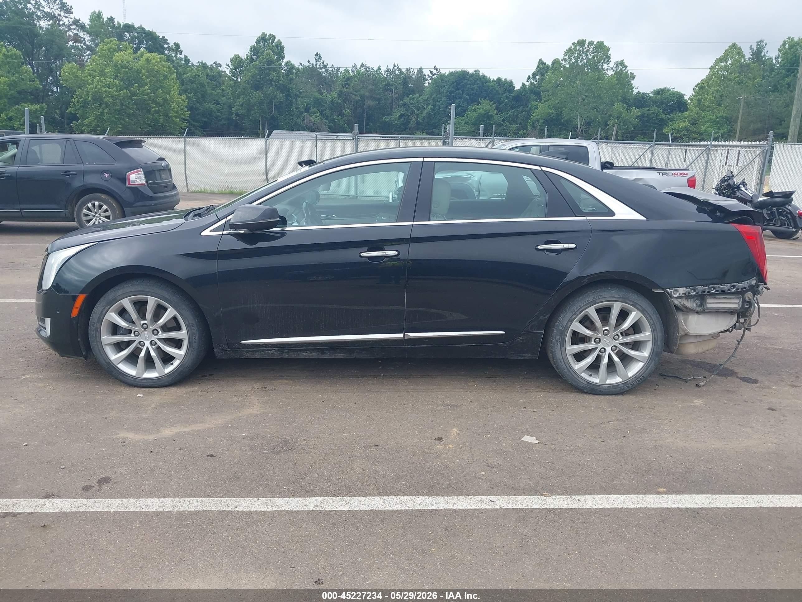 2017 CADILLAC XTS LUXURY