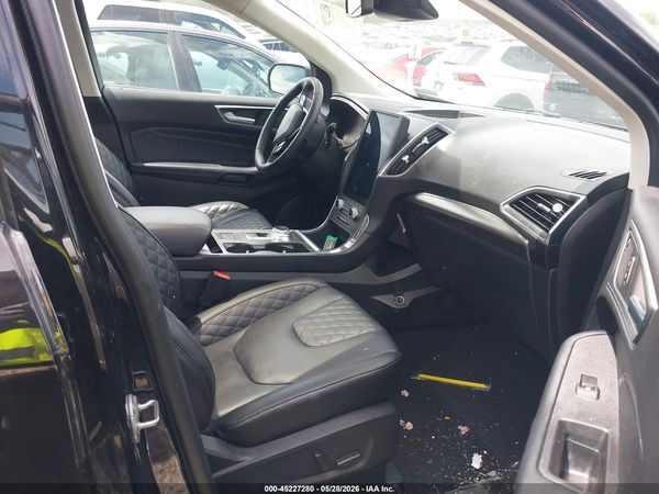 2024 FORD EDGE TITANIUM — I5