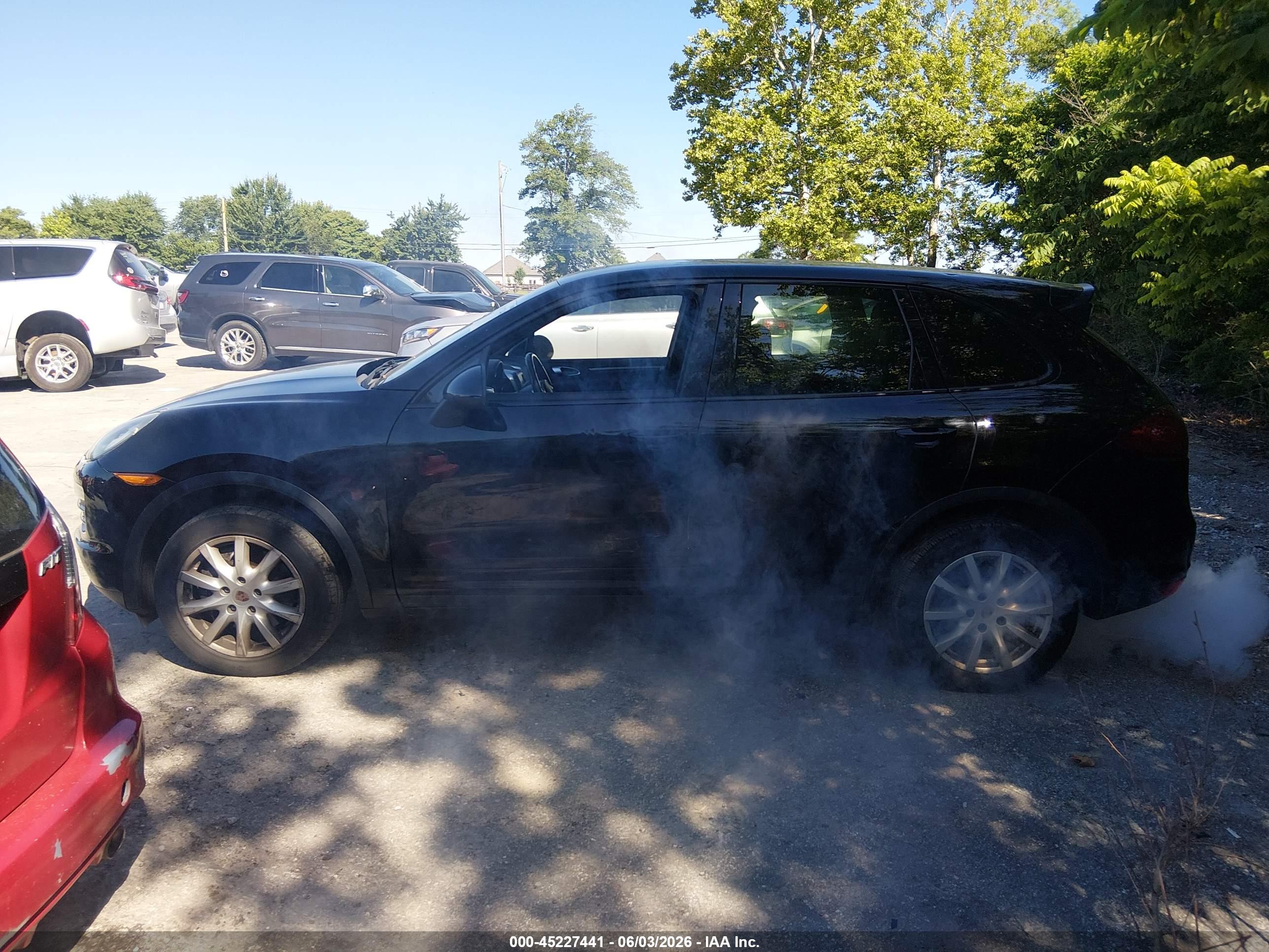 2013 PORSCHE CAYENNE