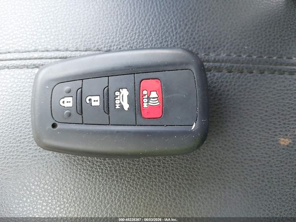 2019 TOYOTA RAV4 HYBRID XSE