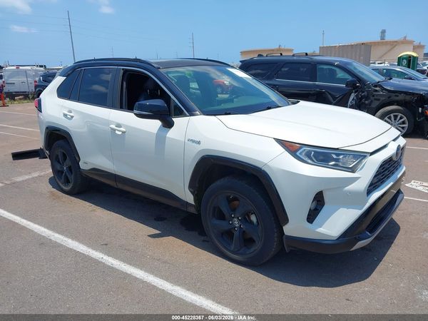2019 TOYOTA RAV4 HYBRID XSE