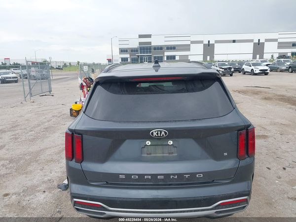 2021 KIA SORENTO S
