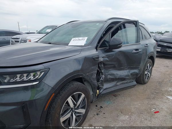 2021 KIA SORENTO S