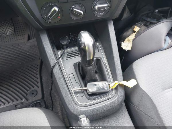 2017 VOLKSWAGEN JETTA 1.4T S — I11