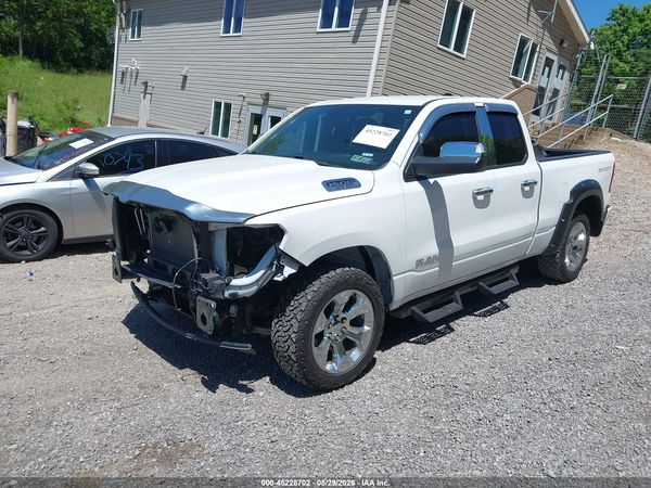 2021 RAM 1500 BIG HORN  4X4 6'4 BOX